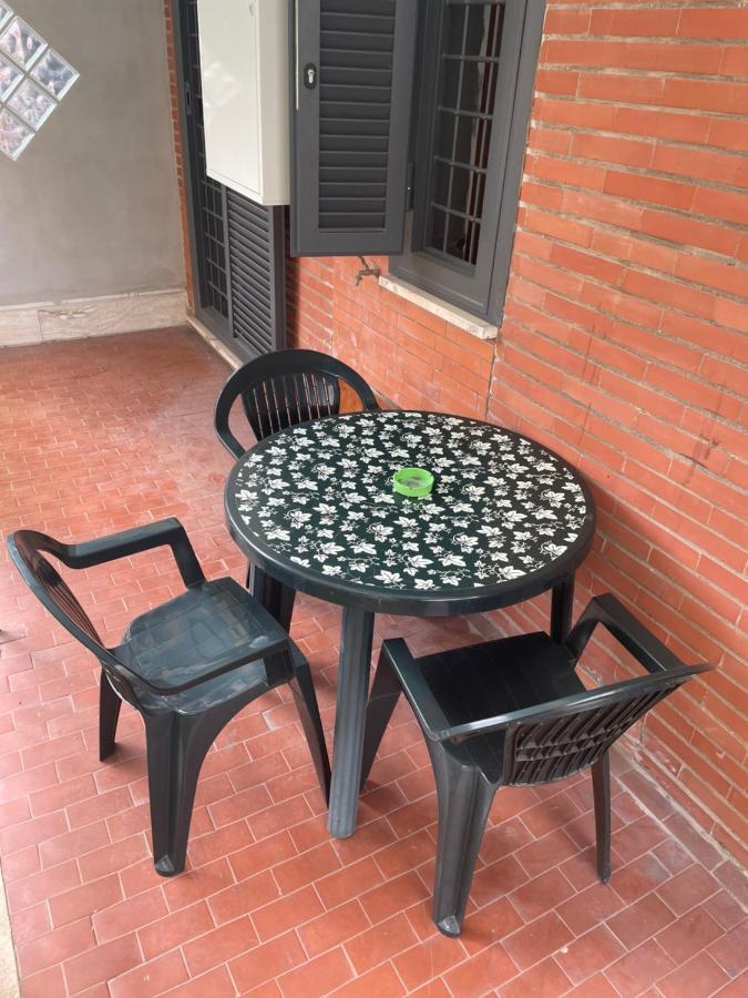 Casa Rosa Apartment Рим Екстериор снимка